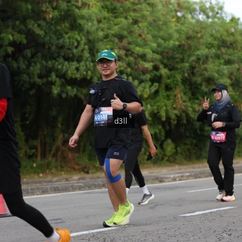 Runner Photo 4080862