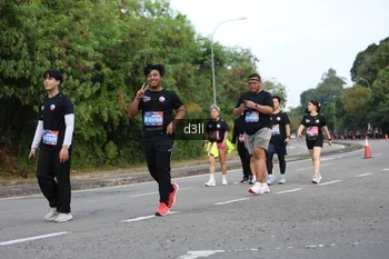 Runner Photo 4080870