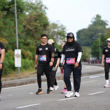 Runner Photo 4080914