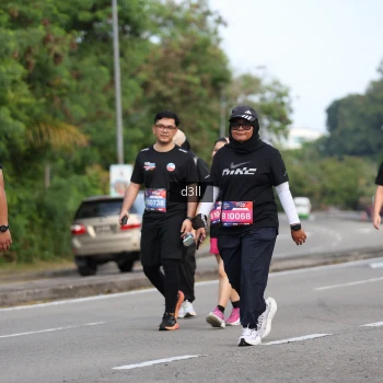 Runner Photo 4080916
