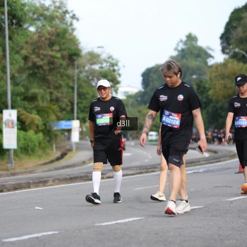 Runner Photo 4080943