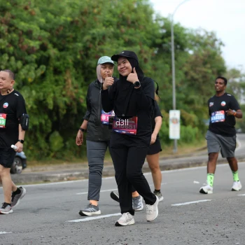 Runner Photo 4081016