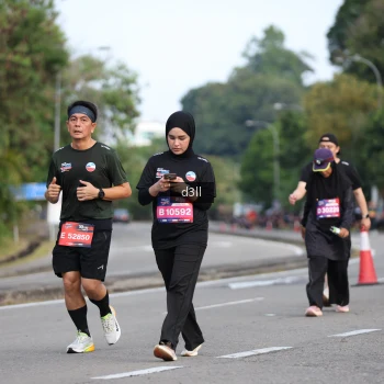 Runner Photo 4081051