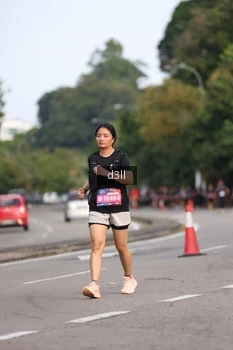 Runner Photo 4081105