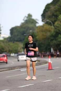 Runner Photo 4081107