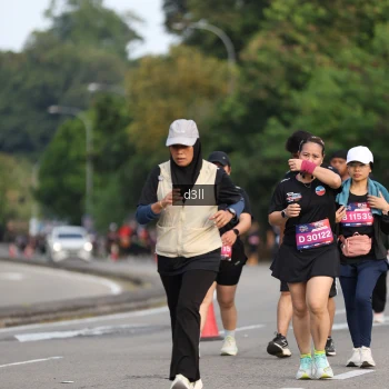 Runner Photo 4081110