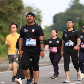 Runner Photo 4081137