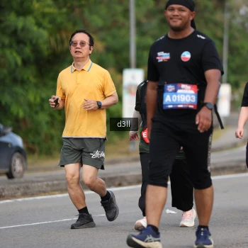 Runner Photo 4081143