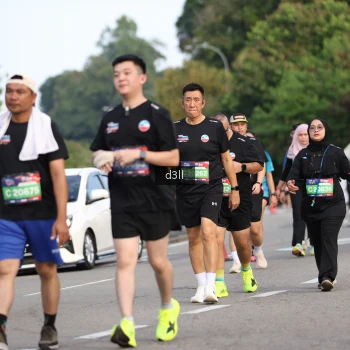 Runner Photo 4081158