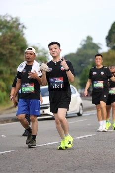 Runner Photo 4081162