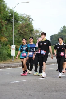 Runner Photo 4081190