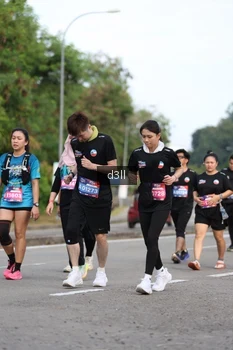 Runner Photo 4081201