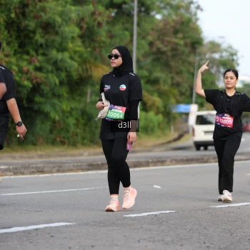 Runner Photo 4081219