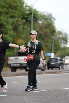 Runner Photo 4081231