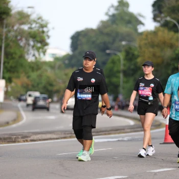 Runner Photo 4081245