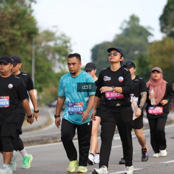 Runner Photo 4081247