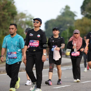 Runner Photo 4081249