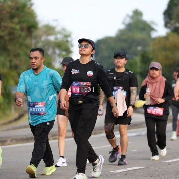 Runner Photo 4081251
