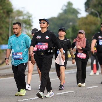 Runner Photo 4081255