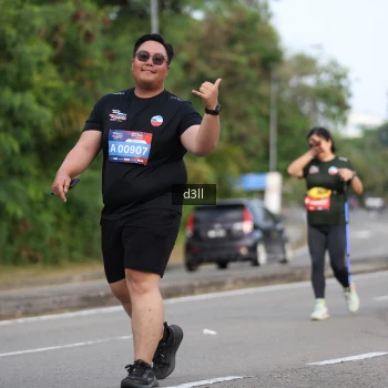 Runner Photo 4081273