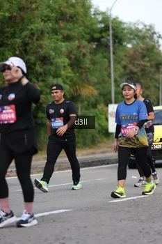 Runner Photo 4081301