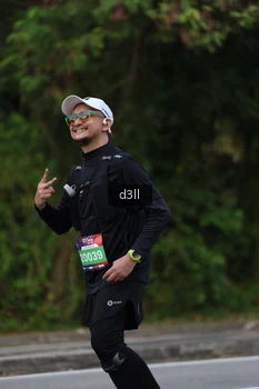 Runner Photo 4081316