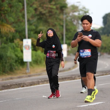 Runner Photo 4081317