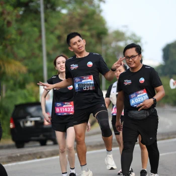 Runner Photo 4081345
