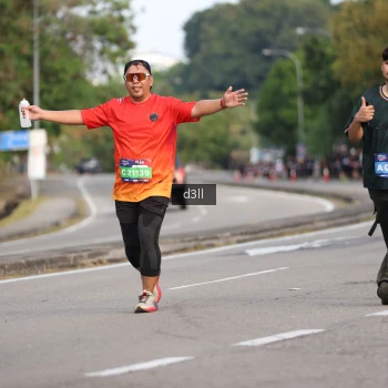 Runner Photo 4081349