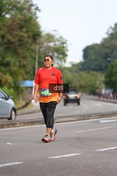 Runner Photo 4081356
