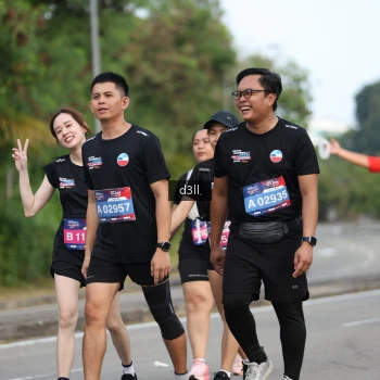 Runner Photo 4081376
