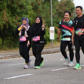 Runner Photo 4081422