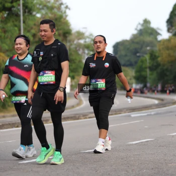 Runner Photo 4081424