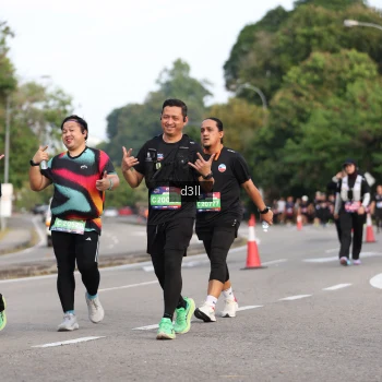 Runner Photo 4081425