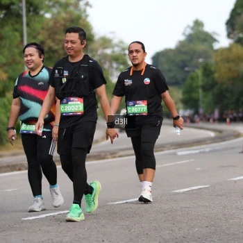 Runner Photo 4081430