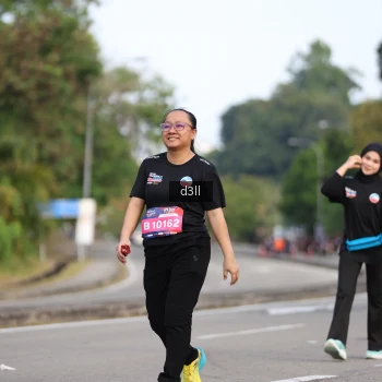 Runner Photo 4081435