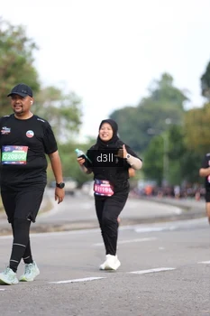 Runner Photo 4081448