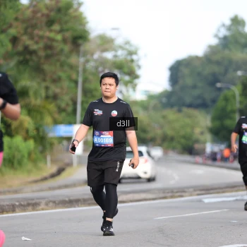 Runner Photo 4081459