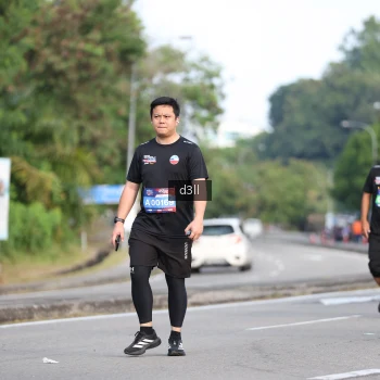 Runner Photo 4081460