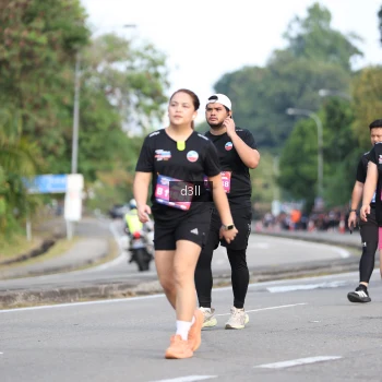Runner Photo 4081461