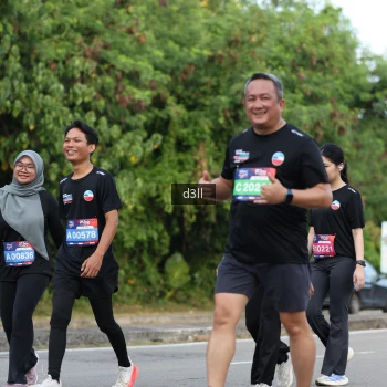 Runner Photo 4081480