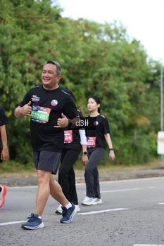 Runner Photo 4081490
