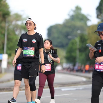 Runner Photo 4081503