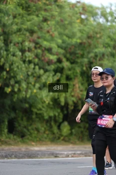 Runner Photo 4081512
