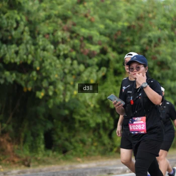 Runner Photo 4081516