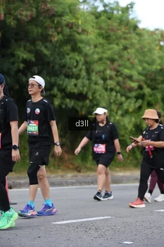 Runner Photo 4081525