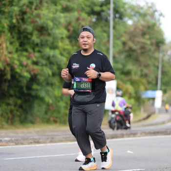 Runner Photo 4081717