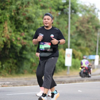 Runner Photo 4081719
