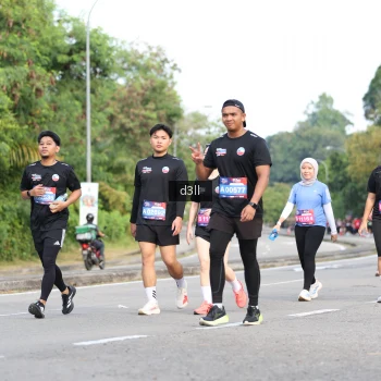 Runner Photo 4081747