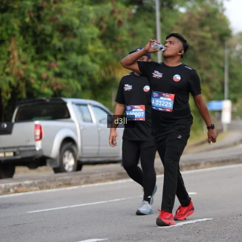 Runner Photo 4082055